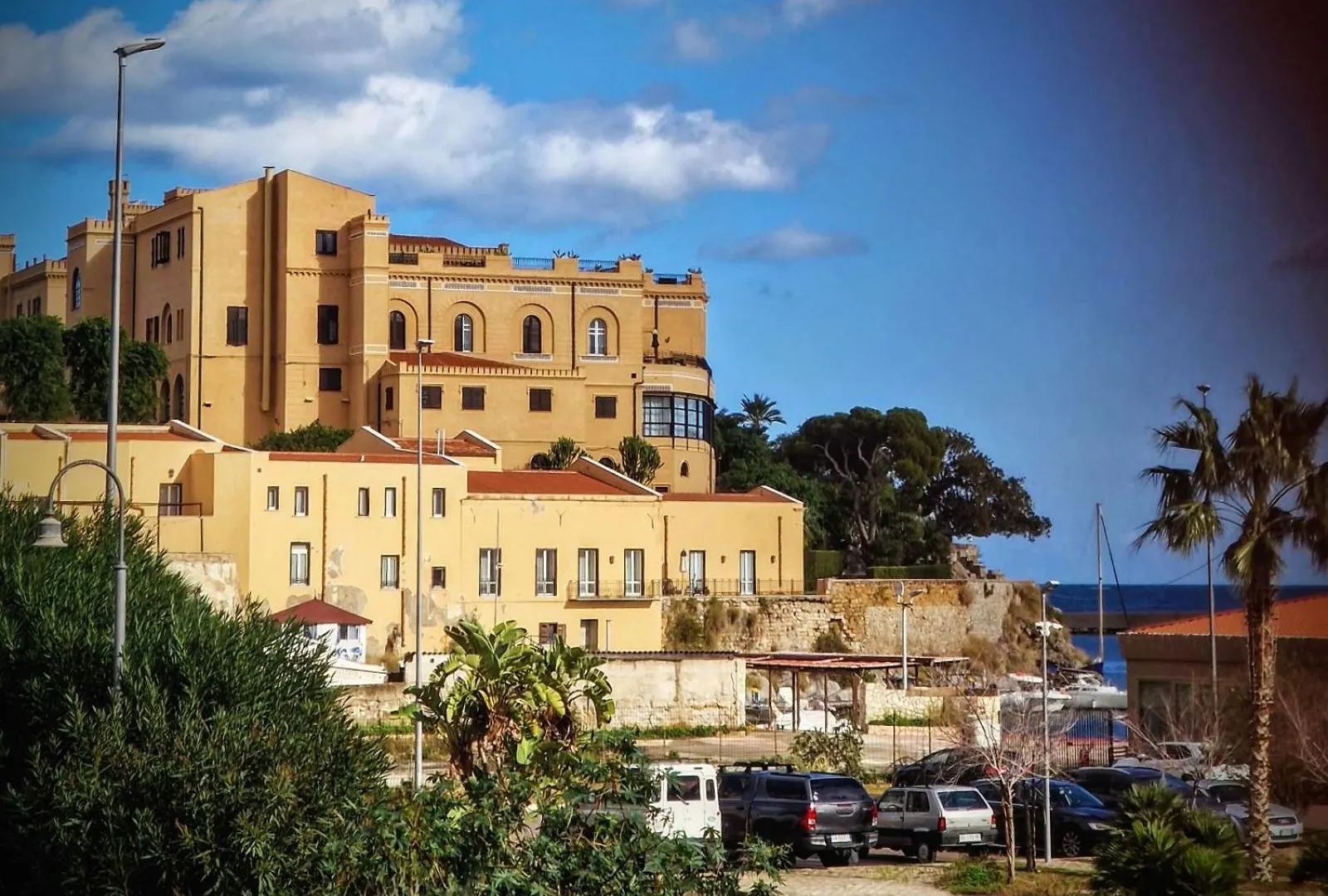 Poppa A Prua Villa Palermo 0*,